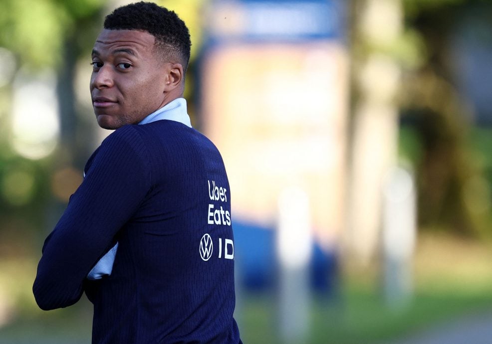 国企联袂闪,广州豹队备,战足球盛宴,BB贝博艾弗森体育,BB,BB贝博艾弗森体育网址,BB贝博艾弗森app,BB贝博艾弗森官网,BB贝博艾弗森集团